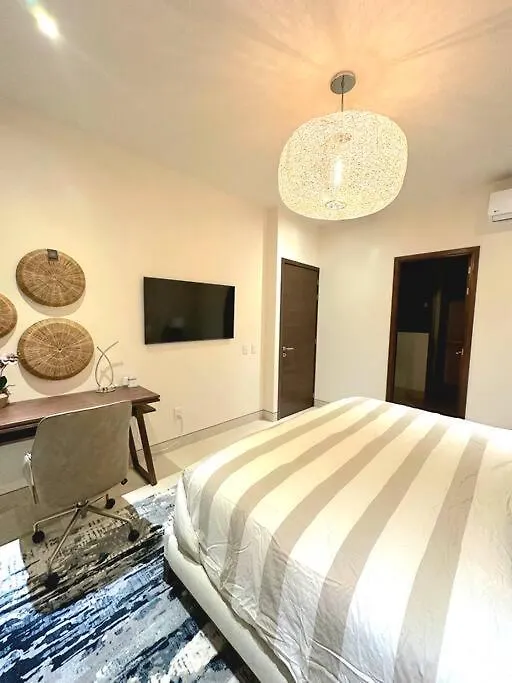 Fully Equipped 3 Bedroom Luxury Apartment Cabo San Lucas Mexikó